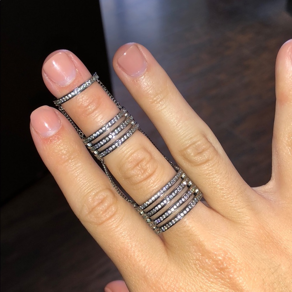 Hendri bednel three piece ring